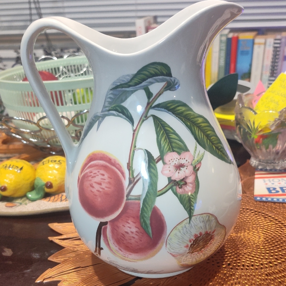 Pomona Ceramic Piece with Orange Accent